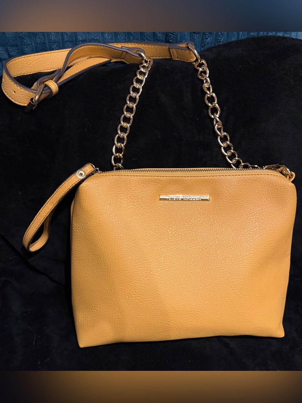 Steve Madden Mustard Yellow Chain Strap Shoulder Bag